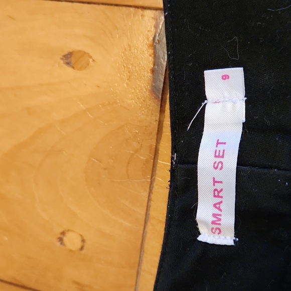 Dynamite • dressy shorts | 9 - Picture 5 of 6